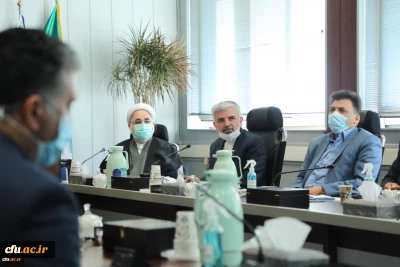 آموزش خط مقدم دانشگاه در ارایه خدمات به دانشجو معلمان است