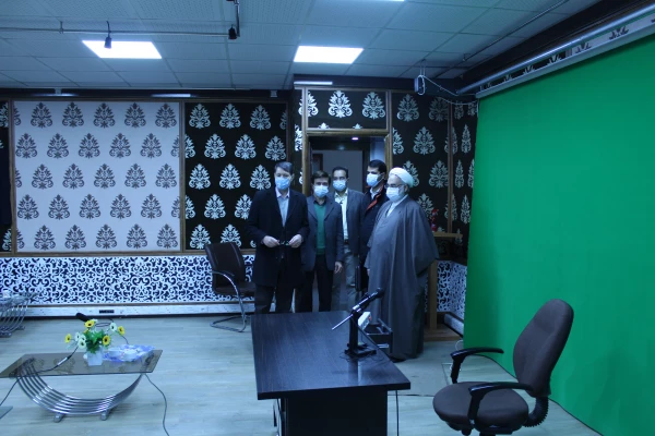 ادای احترام مشاور و نماینده وزیر آموزش و پرورش در امور دانشگاه فرهنگیان به شهدای گمنام پردیس شهید بهشتی دانشگاه فرهنگیان خراسان رضوی 3