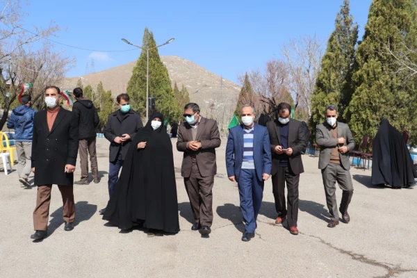 حضور معاون دانشجویی در مراسم تشییع پیکر شهدای گمنام دفاع مقدس در دانشگاه فرهنگیان استان مرکزی 6