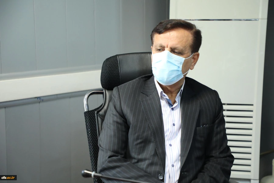  آگاهی و اشراف کامل به قوانین و پاسخگو بودن از وظایف مدیران و کارکنان دانشگاه است 10