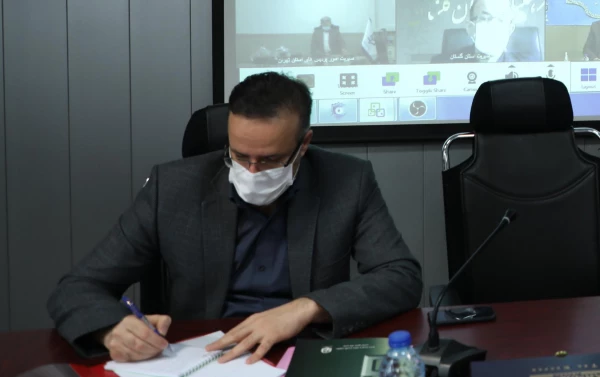  آگاهی و اشراف کامل به قوانین و پاسخگو بودن از وظایف مدیران و کارکنان دانشگاه است 11