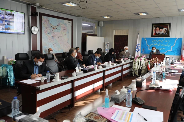  آگاهی و اشراف کامل به قوانین و پاسخگو بودن از وظایف مدیران و کارکنان دانشگاه است 20