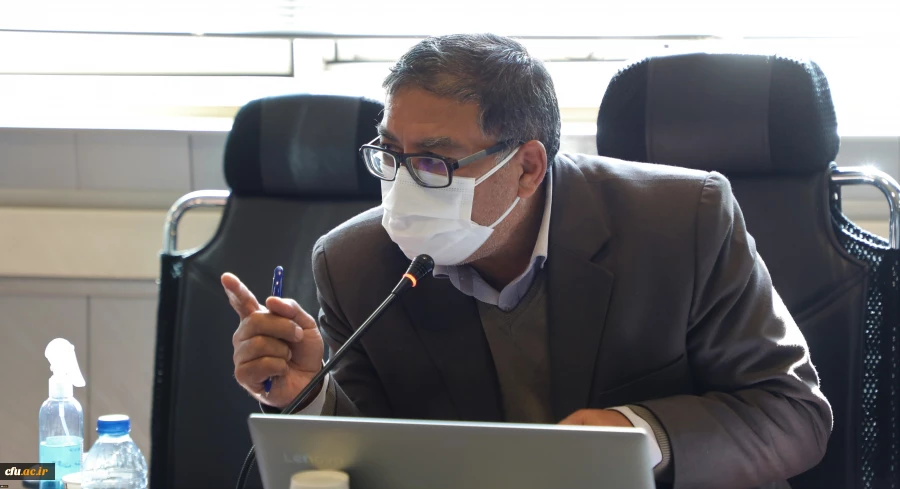 تربیت معلمان شایسته در راستای تحقق اهداف آموزش و پرورش
 2