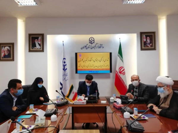 عملیاتی نمودن بیانیه گام دوم انقلاب مهمترین برنامه راهبردی دانشگاه فرهنگیان می باشد
 3