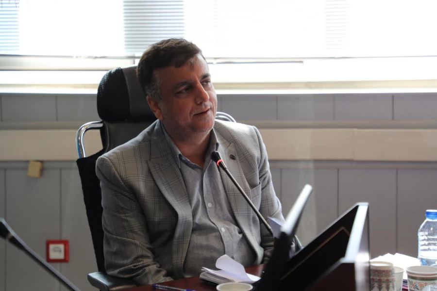 مهمترین نقش حراست دانشگاه حفاظت و صیانت از اعضای هیات علمی و غیر هیات علمی و دانشجو معلمان است 4