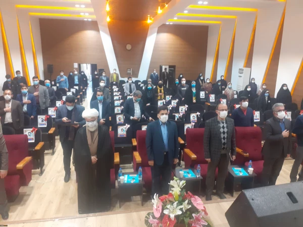 نشست تخصصی توسعه فرهنگی با محوریت تربیت معلم وگام دوم انقلاب
 6