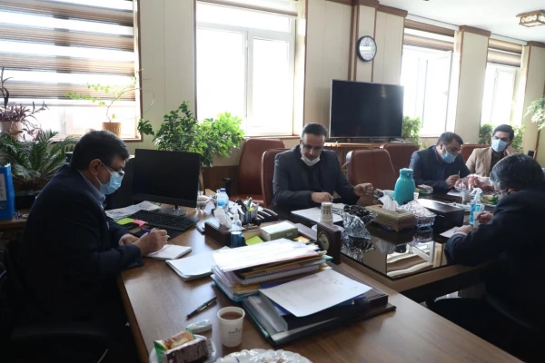 نشست هم اندیشی اداره کل امور حقوقی، املاک و قراردادها و رسیدگی به شکایات  5