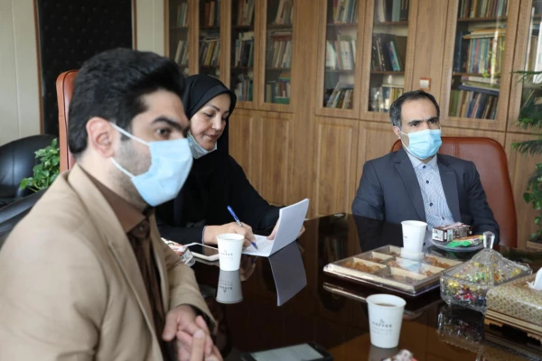 نشست هم اندیشی اداره کل امور حقوقی، املاک و قراردادها و رسیدگی به شکایات  9