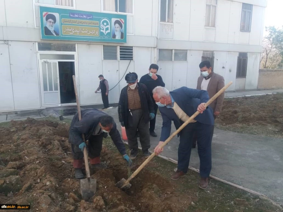 برگزاری مراسم روز درختکاری در دانشگاه فرهنگیان کردستان
 7