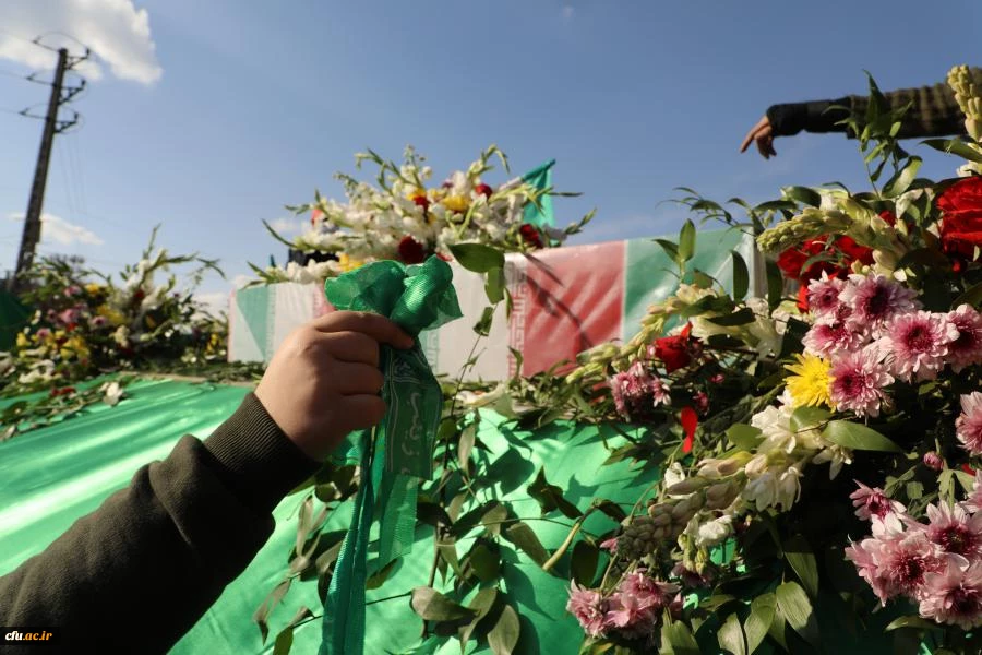 آیین تشییع و تدفین پیکر مطهر شهید گمنام