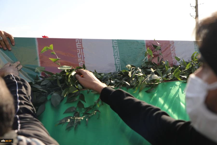 آیین تشییع و تدفین پیکر مطهر شهید گمنام