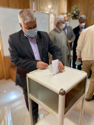 نشست بنیاد خیرین استان فارس، حامی دانشگاه فرهنگیان برگزار شد 6