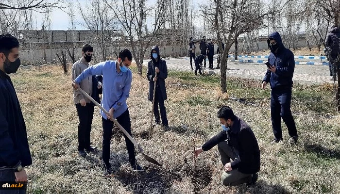 مراسم گرامیداشت هفته درخت و درختکاری در دانشگاه فرهنگیان استان آذربایجان غربی 4