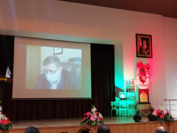 شهادت، تنها معبر حقیقی عبور از جهان فانی به سمت معبود جاودانی هست
 3