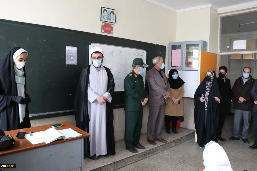 
بازدید مدیریت امور پردیس های استان و جانشین سپاه عاشورا از طرح معلم یار بسیج دانشجویی دانشگاه فرهنگیان استان
 5