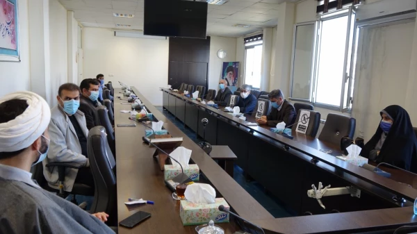 مراسم تجلیل از خانواده های شهدا جانبازان و ایثارگران در دانشگاه فرهنگیان کردستان
 4