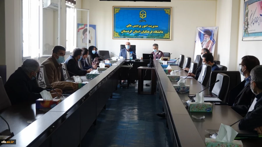 آیین تجلیل از پژوهشگران برتر دانشگاه فرهنگیان استان کردستان
 2