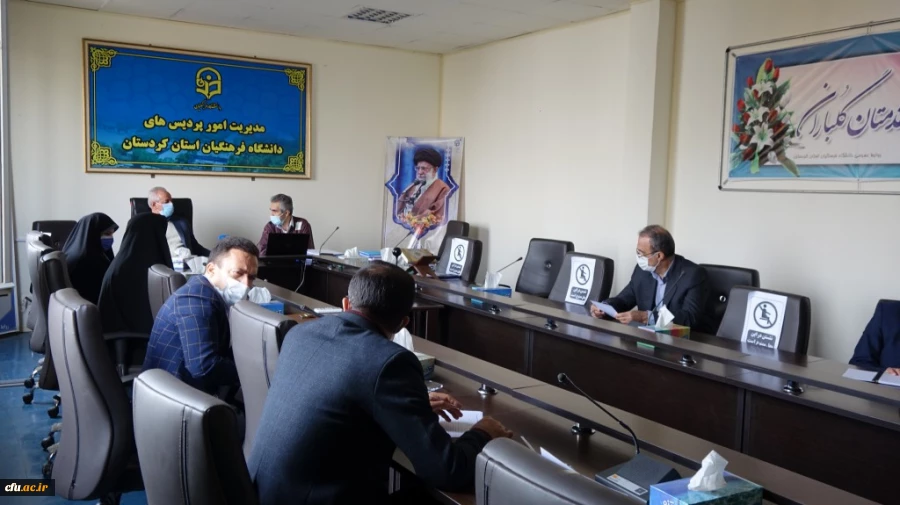 آیین تجلیل از پژوهشگران برتر دانشگاه فرهنگیان استان کردستان
 3