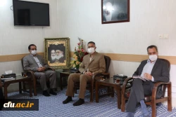 دیدار اعضای هیات رئیسه دانشگاه فرهنگیان یزد با نماینده محترم ولی فقیه و امام جمعه استان
 3