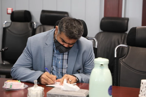 دیدار نوروزی مدیران استان تهران با دکتر خنیفر 8