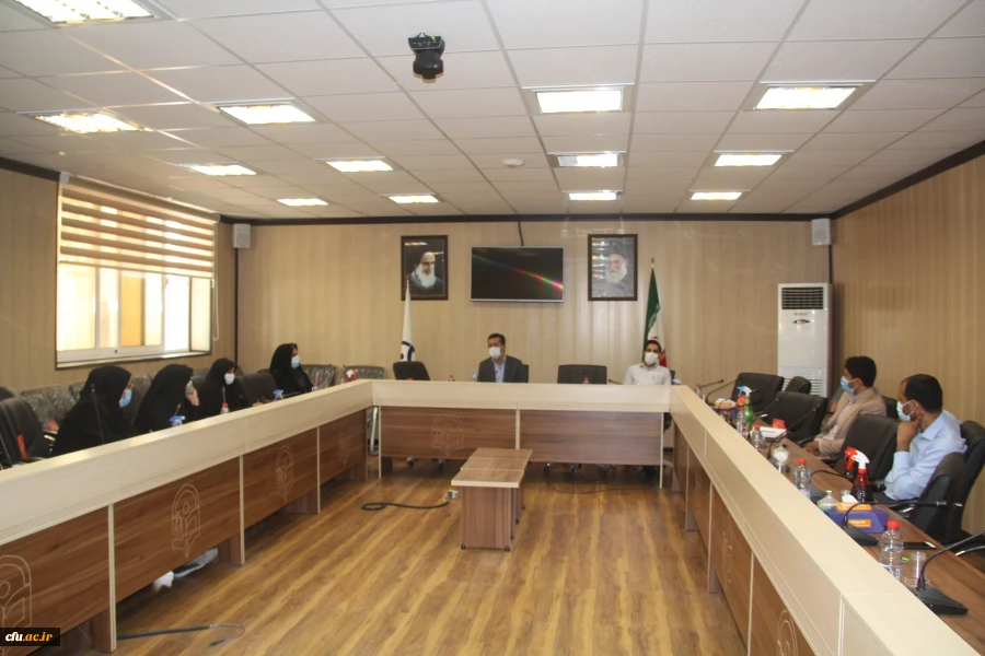 اولین نشست مشترک شورای آموزشی و کارشناسان هوشمندسازی دانشگاه فرهنگیان هرمزگان در سال 1400
 3