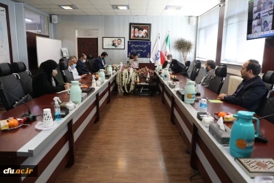 به همت دفتر مرکزی حراست دانشگاه فرهنگیان برگزار شد:

نشست معرفی برنامه راهبردی و عملیاتی سال 1400 و نحوه ارزیابی آن