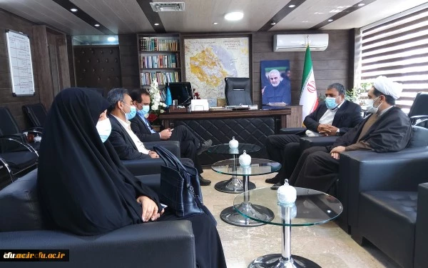 دیدار نوروزی رئیس دانشگاه فرهنگیان کرمان با مدیرکل آموزش و پرورش استان 3
