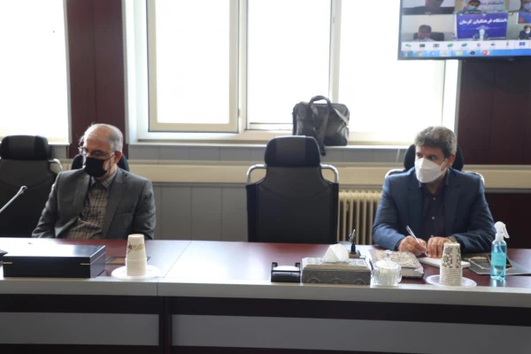 نشست نهایی اصلاح مجموعهٔ ۳۱ جلدی تاریخ مراکز تربیت معلم در ایران 8