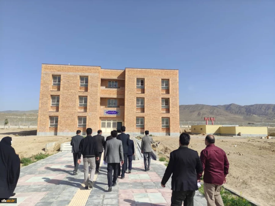 بازدید معاون عمرانی استاندار خراسان شمالی از پردیس امام باقر علیه السلام (برای کمک به تکمیل پروژه های نا تمام پردیس) 2