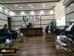 مدیریت دانشگاه فرهنگیان استان و مسئول نهاد نمایندگی مقام معظم رهبری دردانشگاه  با مدیرکل آموزش و پرورش استان سیستان وبلوچستان دیدار کردند. 5