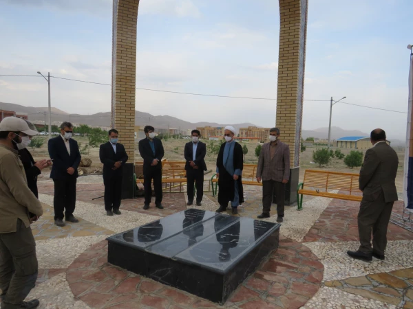 پویش اطعام حسنی طبخ و توزیع چهار هزار پرس غذای گرم در ماه مبارک رمضان میان مناطق محروم حاشیه شهر بجنورد توسط دانشگاه فرهنگیان خراسان شمالی  8