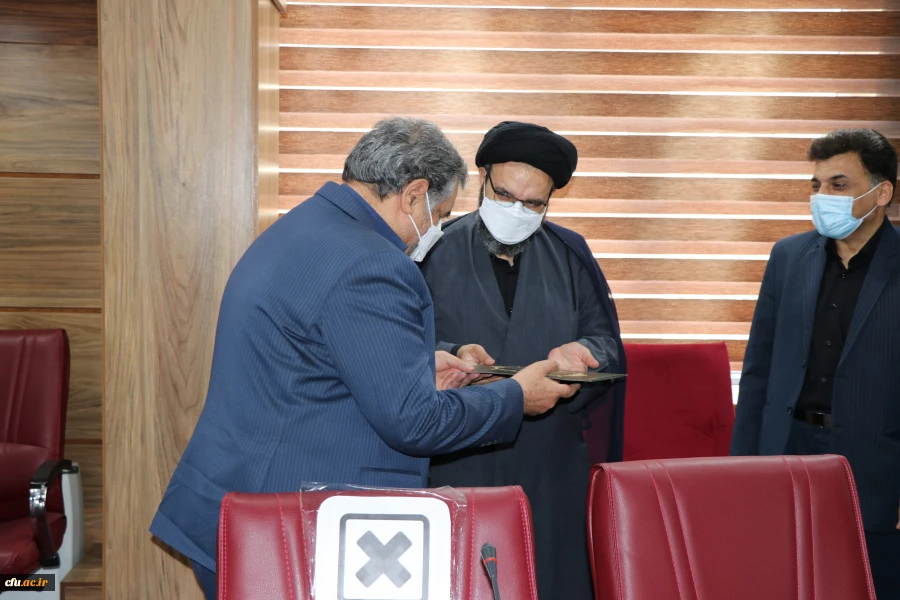 کمیته علمی نخستین همایش ملی آموزش مجازی چالش های تربیتی فرهنگی و راهکارها 8