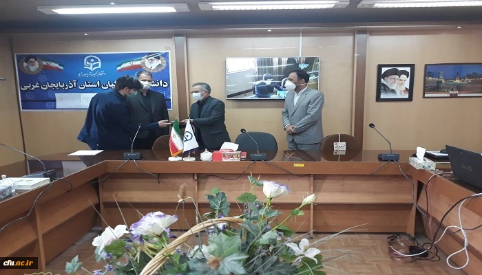 مراسم بزرگداشت دهه ی سرآمدی آموزش در دانشگاه فرهنگیان استان آذربایجان غربی برگزار شد 2