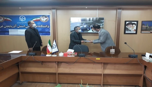 مراسم بزرگداشت دهه ی سرآمدی آموزش در دانشگاه فرهنگیان استان آذربایجان غربی برگزار شد 5