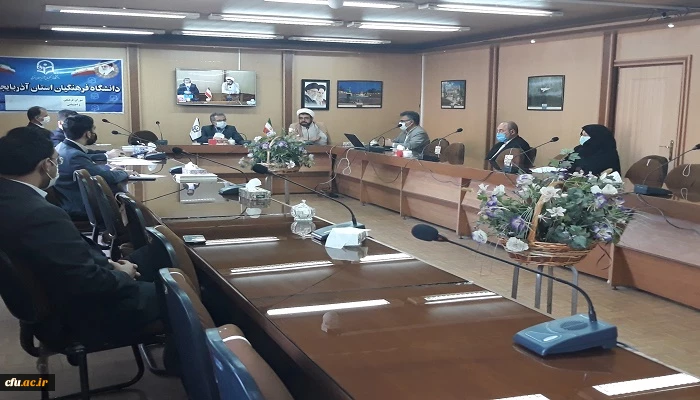 مراسم بزرگداشت دهه ی سرآمدی آموزش در دانشگاه فرهنگیان استان آذربایجان غربی برگزار شد 7