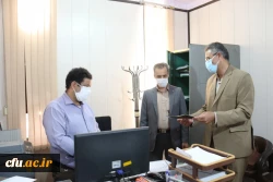 تقدیر از کارکنان حوزه آموزش پردیس های دانشگاه فرهنگیان یزد در دهه سرآمدی آموزش
 6