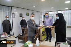 تقدیر از کارکنان حوزه آموزش پردیس های دانشگاه فرهنگیان یزد در دهه سرآمدی آموزش
 10