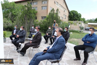 مراسم بزرگداشت هفته معلم در جوار مزار شهید گمنام پردیس فاطمه الزهرا(س) تبریز برگزار شد: