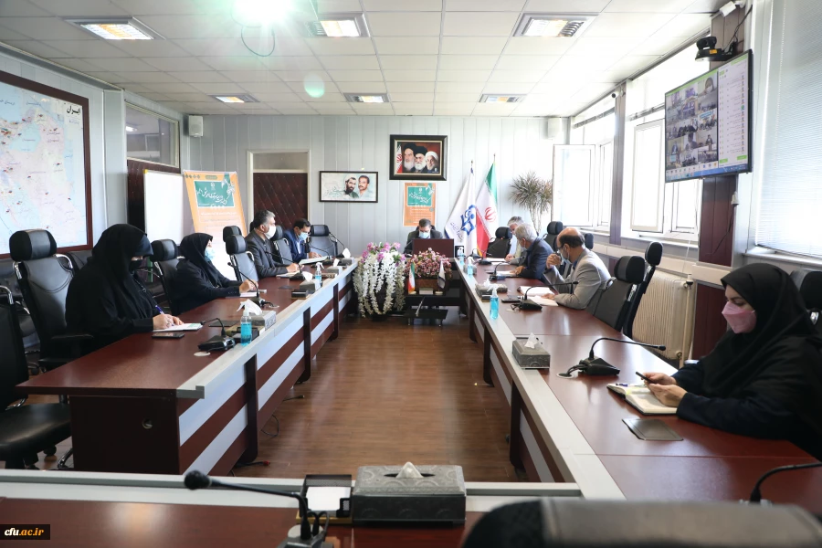 دکتر دوست محمد سمیعی در وبینار گرامیداشت دهه سرآمدی آموزش 8