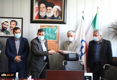 وبینار گرامیداشت دهه سرآمدی آموزش برگزار شد