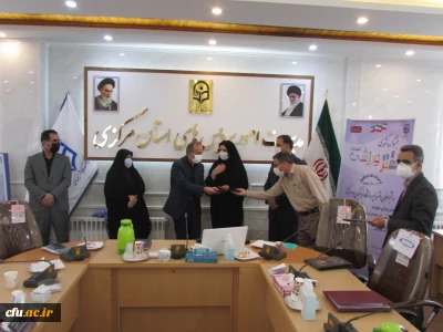 با حضور معاون دانشجویی سازمان مرکزی دانشگاه فرهنگیان؛

از پوستر مسابقه کشوری طنز ورزشی رونمایی شد
