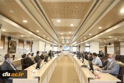 درجلسه شورای مدیریت آموزش عالی استان کرمان
رئیس دانشگاه فرهنگیان کرمان پیشنهاد ایجاد کارگروه فرهنگی واجتماعی دانشگاههای استان رامطرح نمود 2