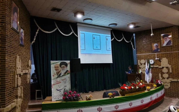 پردیس شهید باهنر دانشگاه فرهنگیان کرمان برگزار کرد
جشن مجازی بزرگداشت مقام معلم و دهه سرآمدی آموزش 2