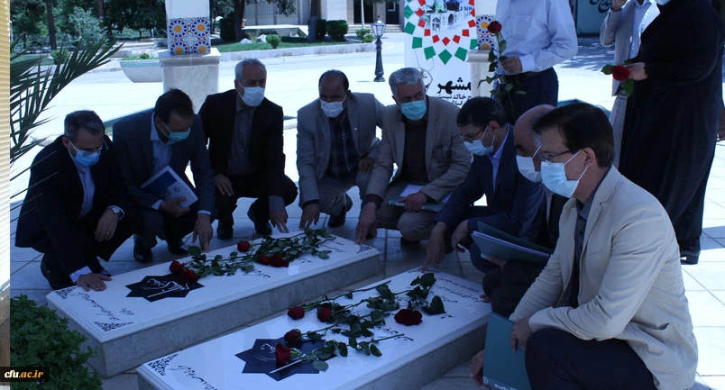ادای احترام به مقام شامخ شهدای گمنام دفاع مقدس پردیس شهید بهشتی مشهد 2