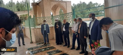 با حضور مسئولان استانی و پردیس های استان خراسان جنوبی برگزار گردید:

آیین غبار روبی مزار شهدای عملیات بیت المقدس