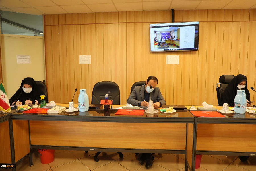  وظیفه تشکل ها در انتخابات بستر سازی و تشویق به حضور حداکثری  و ترویج انتخاب اصلح بر اساس شاخص های مقام معظم رهبری است 7