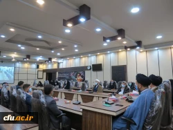 اتفاقی که با رهبری امام (ره) در ایران صورت پذیرفت، از بزرگترین رویدادی است که در قرن بیستم در جهان رخ داده است و این اتفاق نقطه عطفی برای مبارزات ملتهای آزادیخواه می باشد. 2