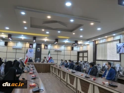 اتفاقی که با رهبری امام (ره) در ایران صورت پذیرفت، از بزرگترین رویدادی است که در قرن بیستم در جهان رخ داده است و این اتفاق نقطه عطفی برای مبارزات ملتهای آزادیخواه می باشد. 2