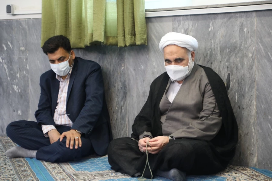 مکتب امام خمینی (ره) ترسیم کننده مسیر حرکت رهبران و مجاهدان انقلابی، اسلامی است 4