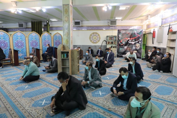 مکتب امام خمینی (ره) ترسیم کننده مسیر حرکت رهبران و مجاهدان انقلابی، اسلامی است 5